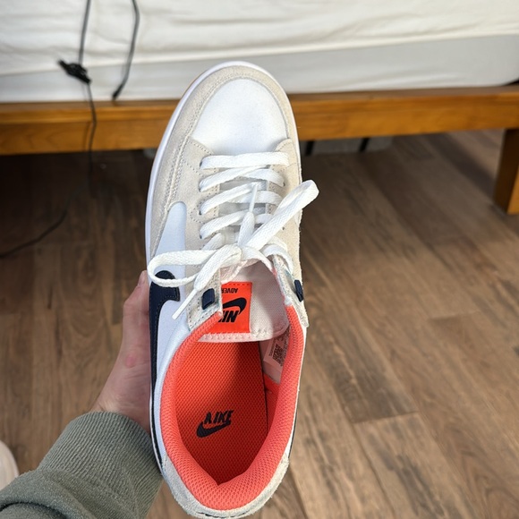 Nike SB Adversary - Picture 2 of 8